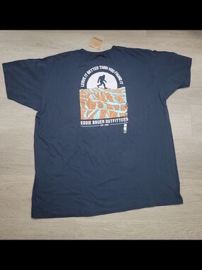 Eddie Bauer Navy Short-Sleeve Graphic Tee Big Foot Print